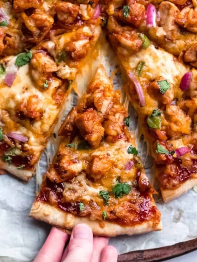 barbecue-chicken-pizza-0917-683x1024